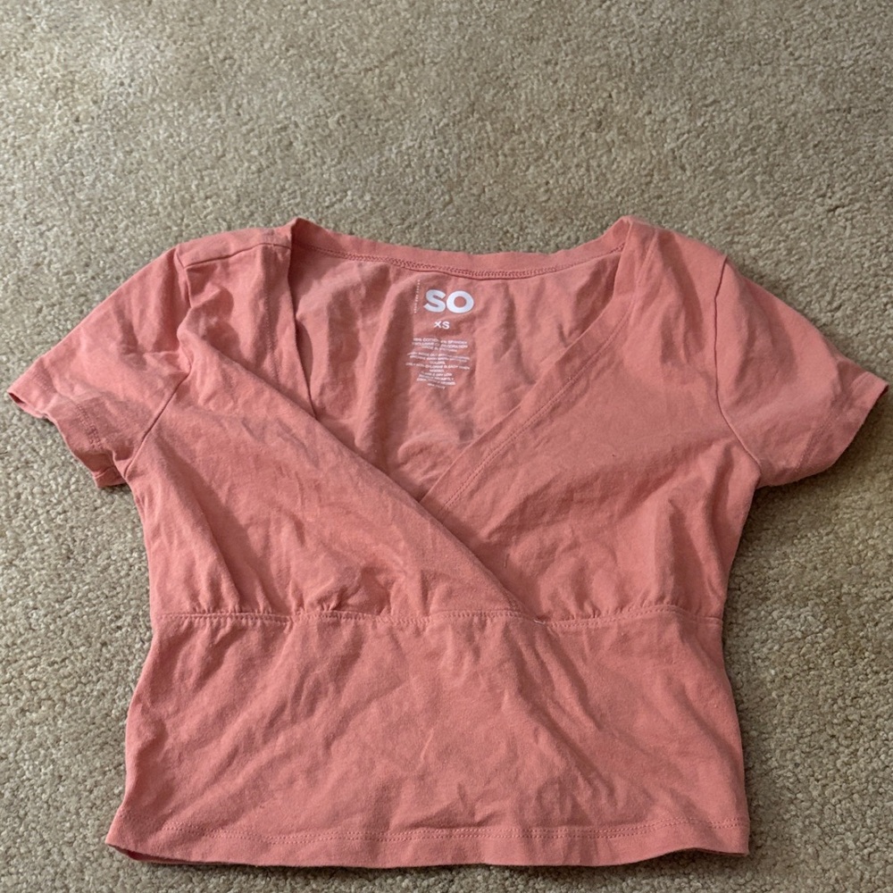 SO Women's Peach Short Sleeve Wrap Top